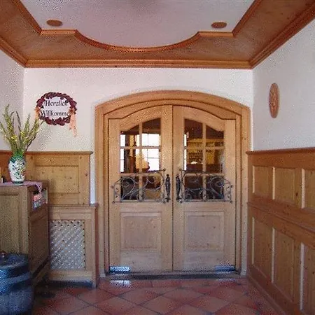 Gasthof Forelle Pensión 2*